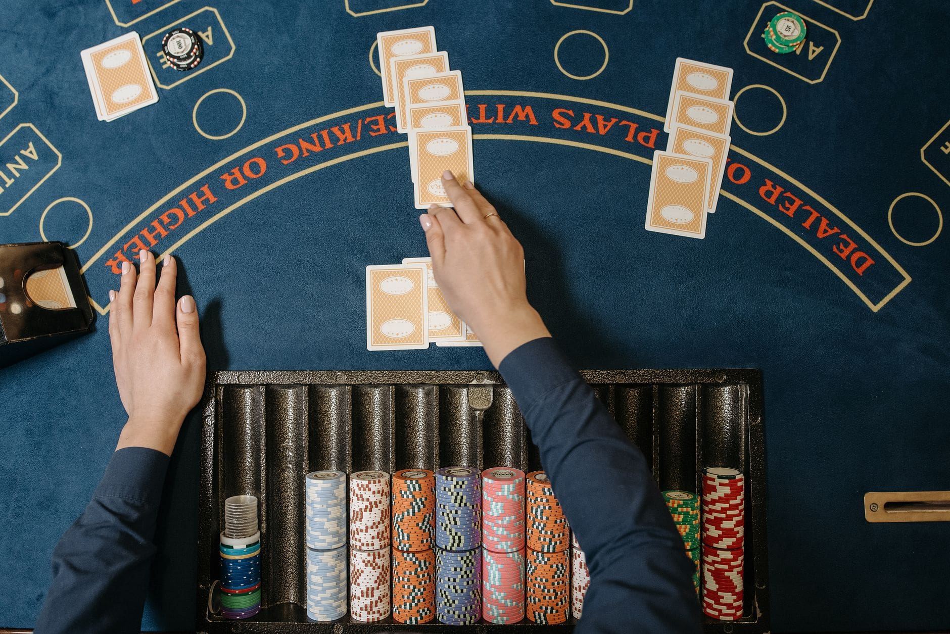 Stratégie blackjack pour réduire l&rsquo;avantage maison
